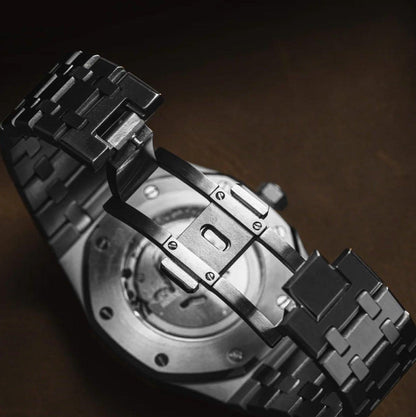 Royal Seikoak︱Skeleton